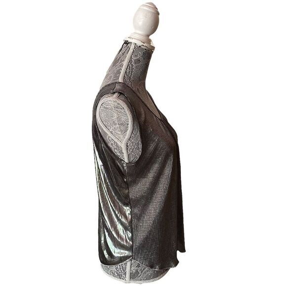 VINTAGE 90s Heather Nicole Metallic Silver Sleeveless Top Size Large - Picture 2 of 8